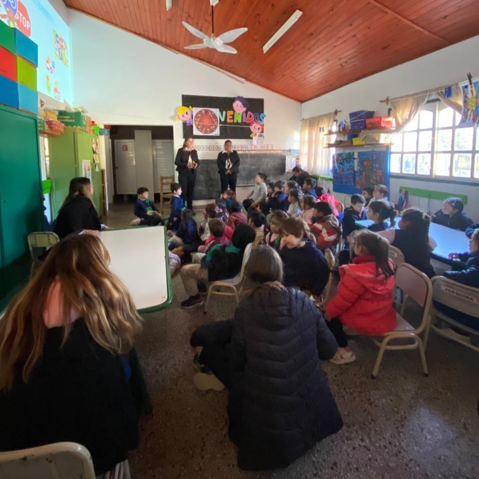 Continúan los talleres de educación vial en escuelas de La Paz